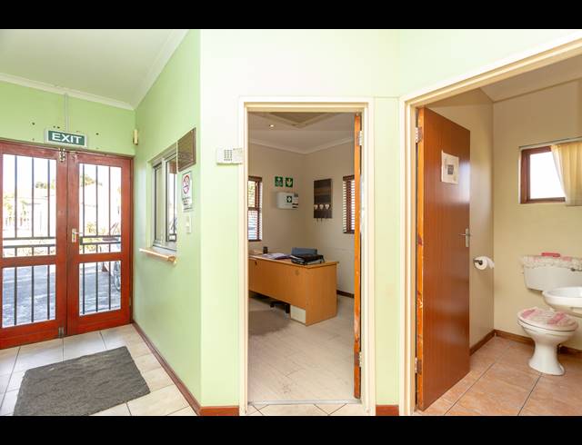 340M² BUSINESS FOR SALE IN NORTHPINE